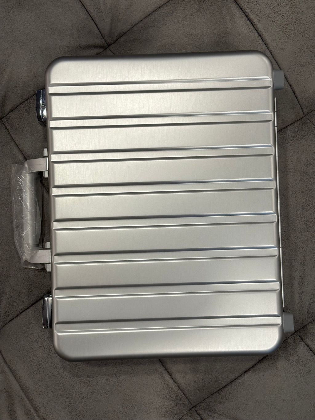 The Horologer’s Vault – Luxury Briefcase Watch Case (Silver)