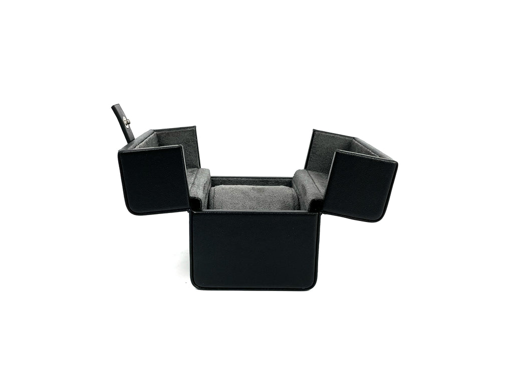 Archer Travel Case in Black