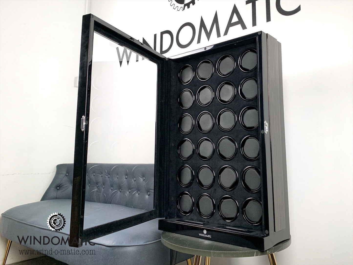 24+0 Madagascar Watch Winder