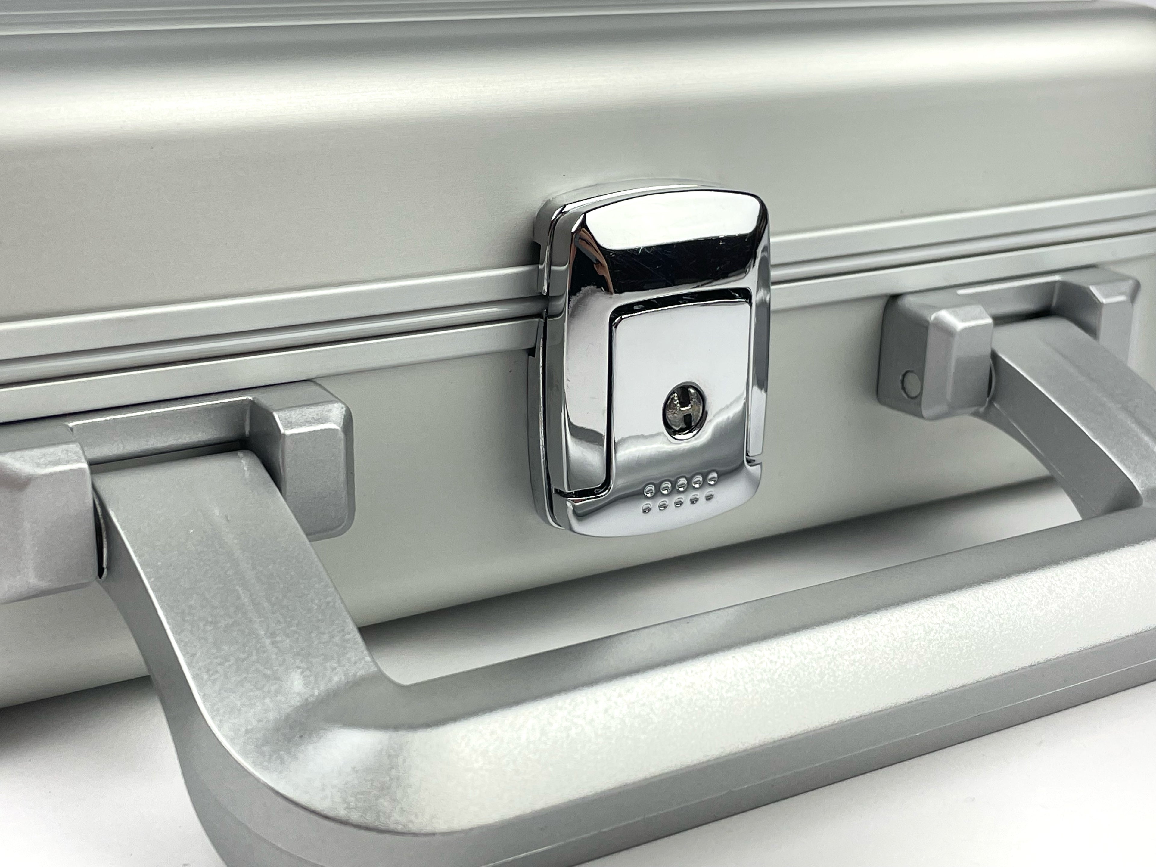 9 Aluminium Watch Case