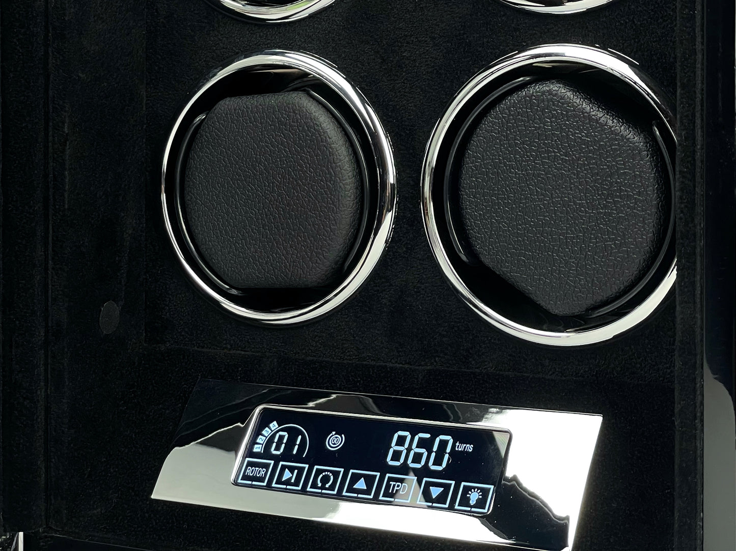 2+0 Madagascar Watch Winder
